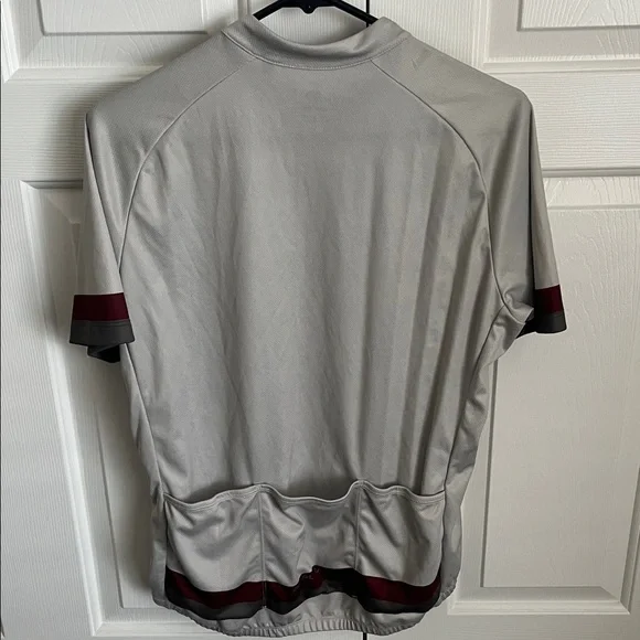 Pearl Izumi Light Gray and Maroon Cycling Jersey - Picture 3 of 5